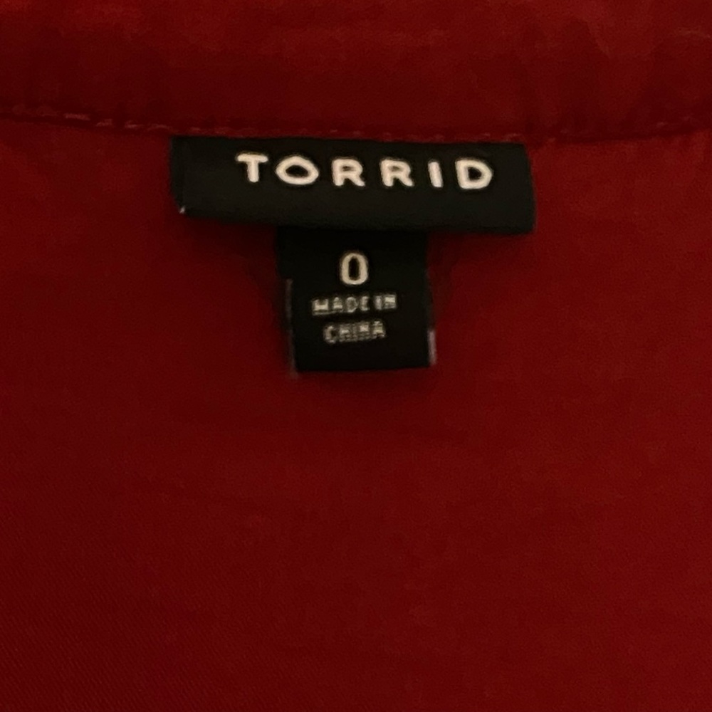 Torrid Burgundy Zip-Front Drawstring Midi Dress - Picture 4 of 4